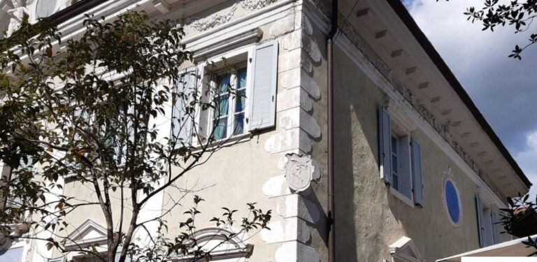 A New initiative by ECT* in collaboration with Q@TN